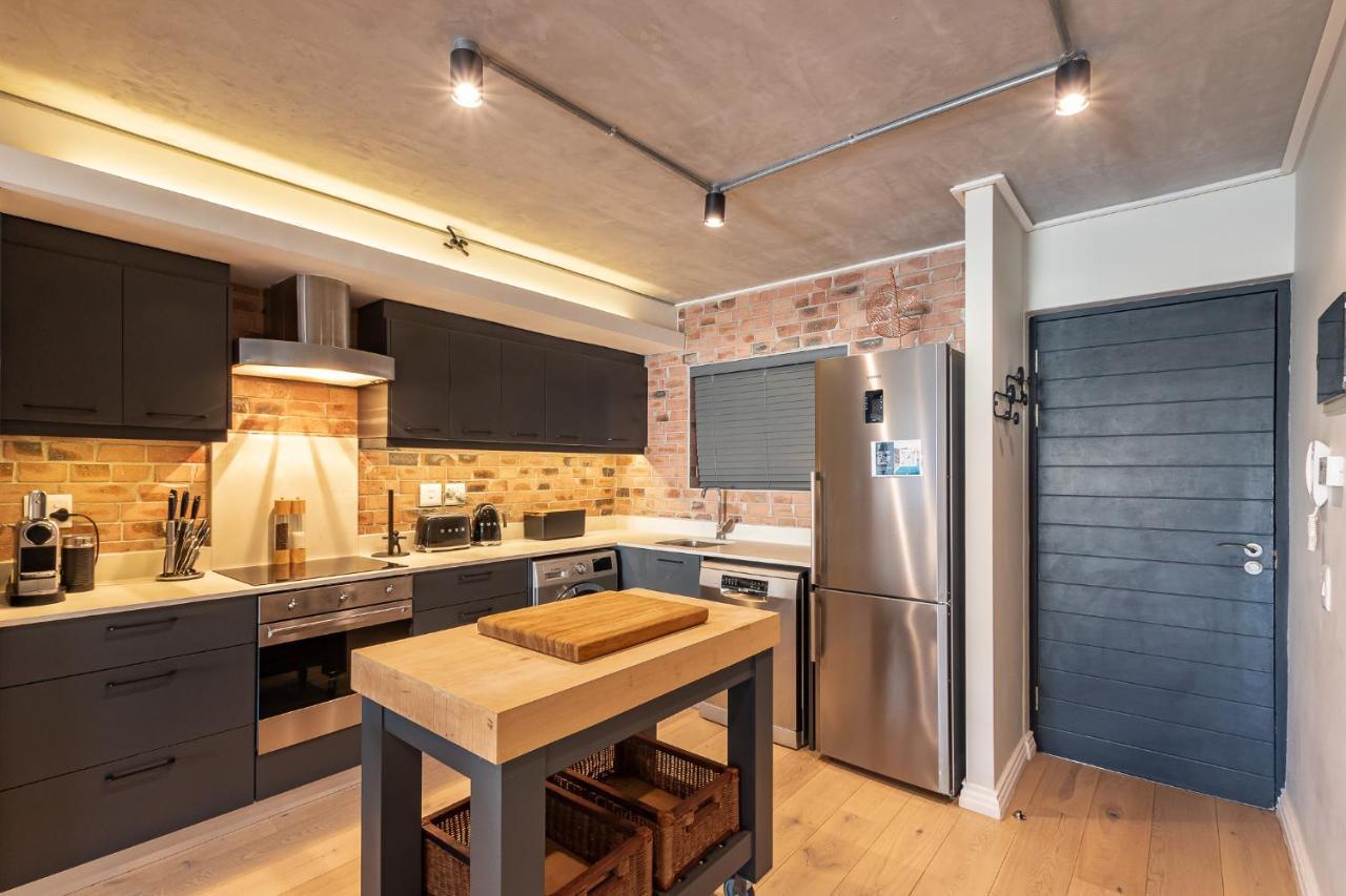Docklands Superior Two Bedroom Apartments By Itc Hospitality Fokváros Kültér fotó